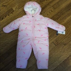 6/9 month Oshkosh bunting